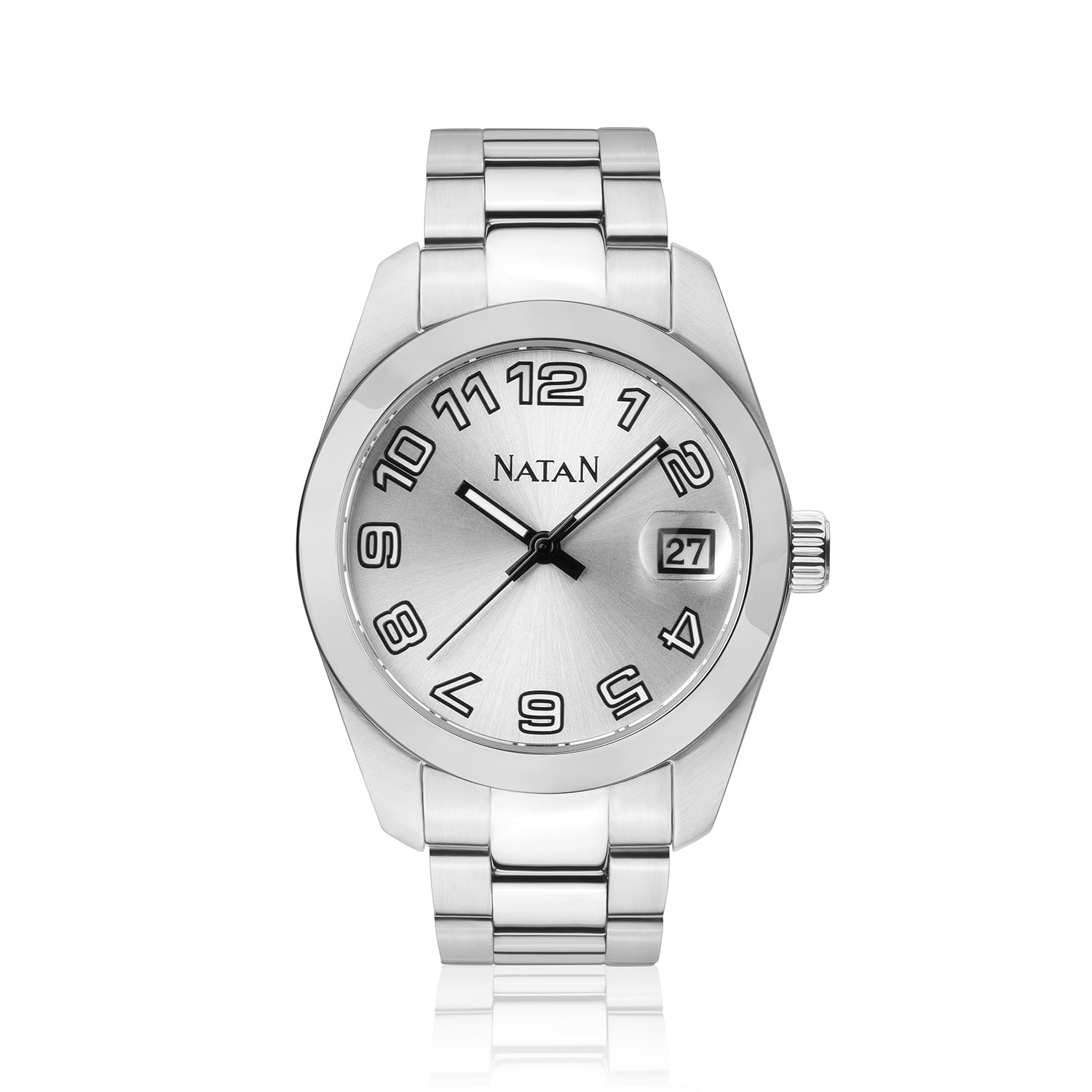 Relógio masculino com pulseira de metal prateada, mostrador sunburst prateado, data às 3 horas e números internos na posição das horas.