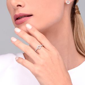 Anel Círculo com Safira em Prata 925