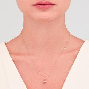 Pingente Letra P com Diamante em Ouro Amarelo 18k