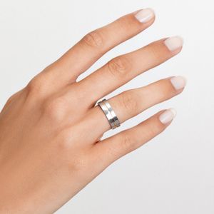 Aliança com Zircônia em Prata 925 com Friso em Ouro Amarelo 18k - 5,5 mm