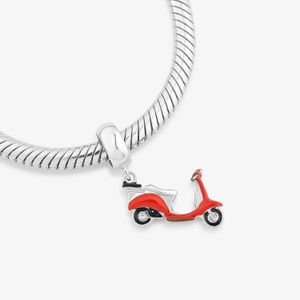 Charm Vespa em Prata 925