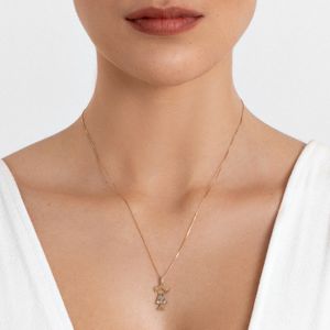 Pingente Menina com Diamante em Ouro Amarelo 18k