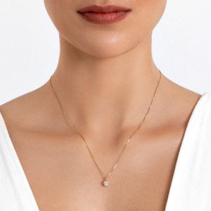 Pingente Solitário com 30 Pontos de Diamantes em Ouro Amarelo 18k