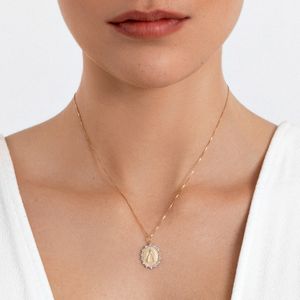Pingente Nossa Senhora Aparecida com Topázio Incolor em Ouro Amarelo 18k