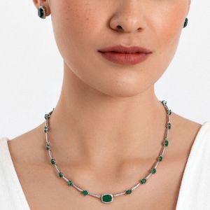 Colar Articulado com Quartzo Verde e Diamantes em Ouro Branco 18k - 47.5cm