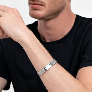 Pulseira Masculina Rígida Fosca em Aço - 19 cm