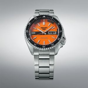 Relógio Seiko Automático 5 Sports SKX Sports Style com Mostrador Laranja SRPK11B1