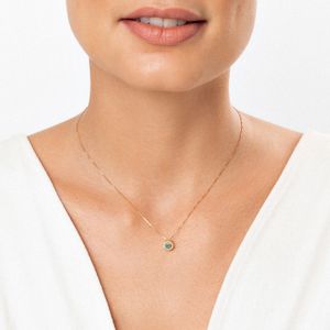 Pingente com Esmeralda e Diamantes em Ouro Amarelo 18k