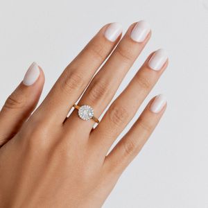 Anel com Diamantes em Ouro Amarelo 18k - 10 mm