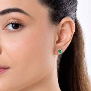 Brinco em Gota com Esmeralda e Diamante em Ouro Amarelo 18K