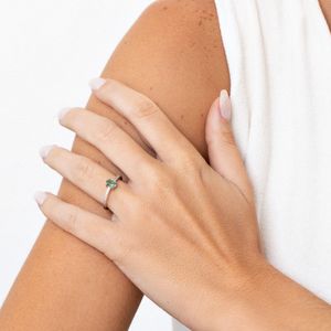 Anel com Topázio Verde e Safira em Prata 925