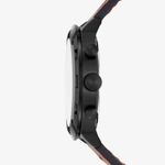 Relógio com pulseira preta e detalhes em vermelho, exibido de perfil, com botões na lateral.