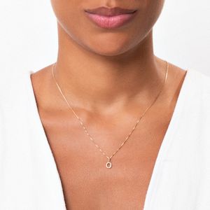 Pingente Letra O com Diamante em Ouro Amarelo 18k