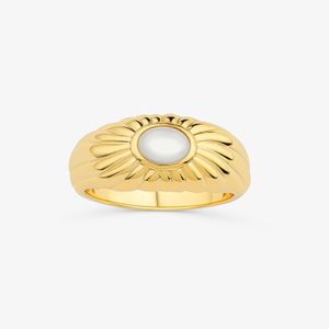 Anel em Prata 925 com Banho de Ouro Amarelo 18k e Madreperola