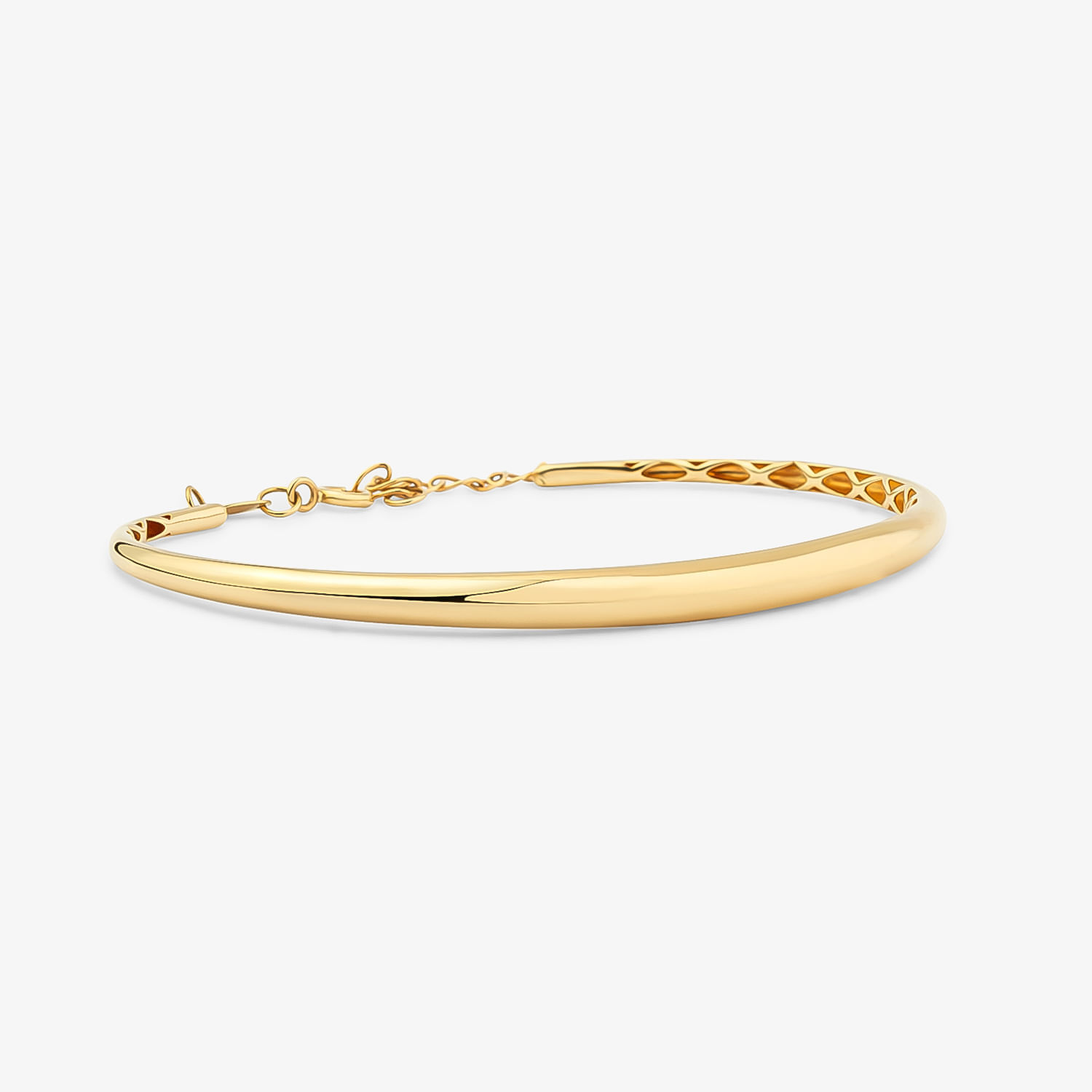 Pulseira dourada lisa com design alongado e fecho de argola.