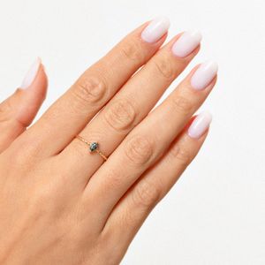 Anel Navete com Topázio London em Ouro Amarelo 18k