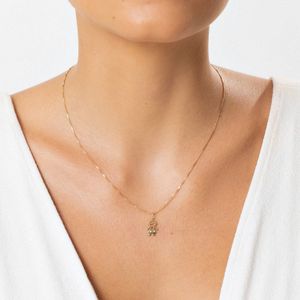 Pingente Menino com Diamante em Ouro Amarelo 18k