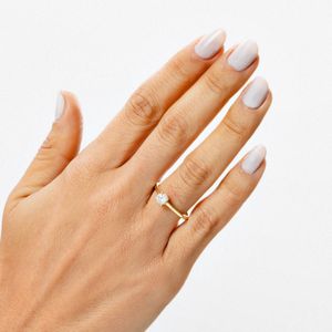 Anel Solitário com 40 pontos de Diamantes em Ouro Amarelo 18k