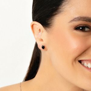 Brinco Oval com Ágata Negra em Prata 925