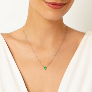 Pingente Oval com Quartzo Verde em Prata 925
