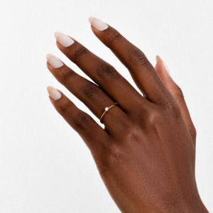 Anel Solitário em Ouro Amarelo com Diamante