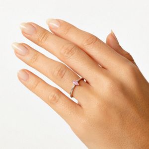 Anel Cravejado em Prata 925